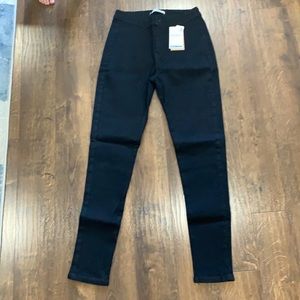 NWT Andrea Jeans